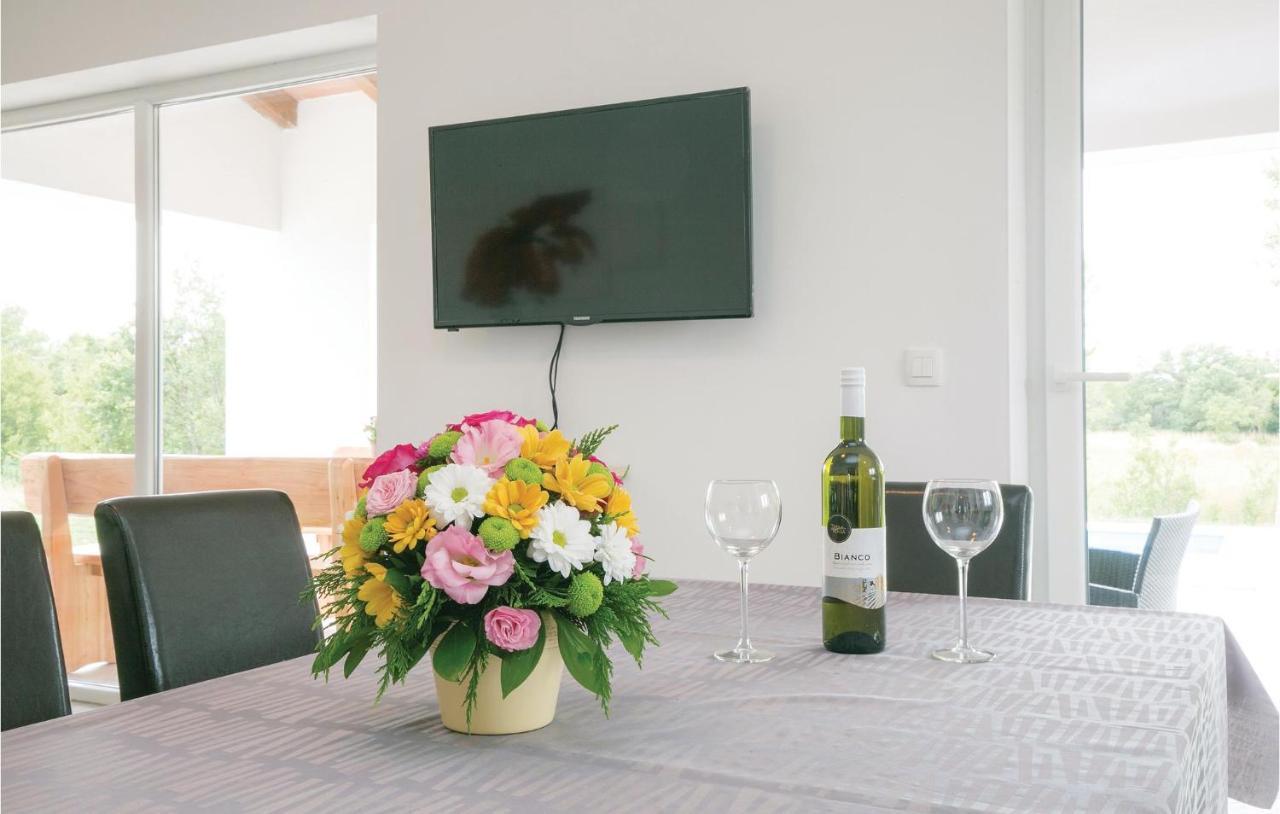 Raša Awesome Home In Labin With Kitchen מראה חיצוני תמונה